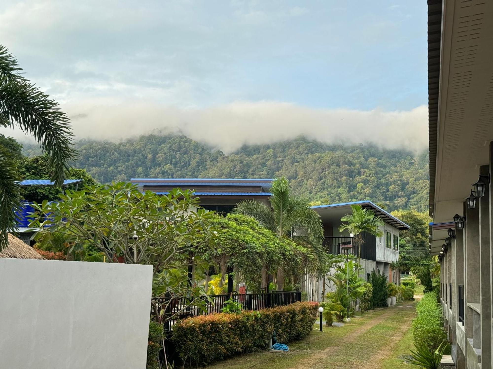 Baan Chainarong Ko Lanta Buitenkant foto