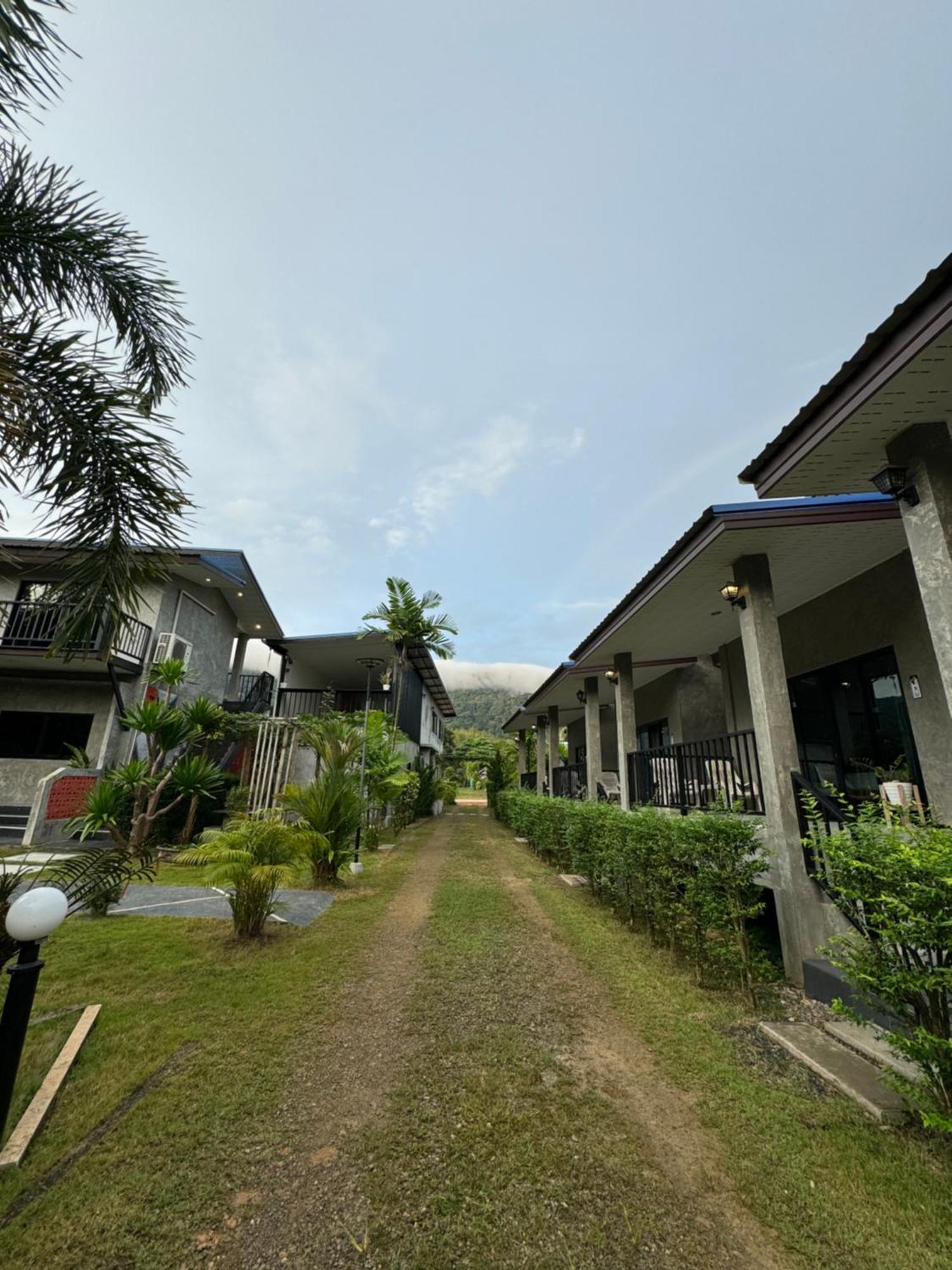 Baan Chainarong Ko Lanta Buitenkant foto
